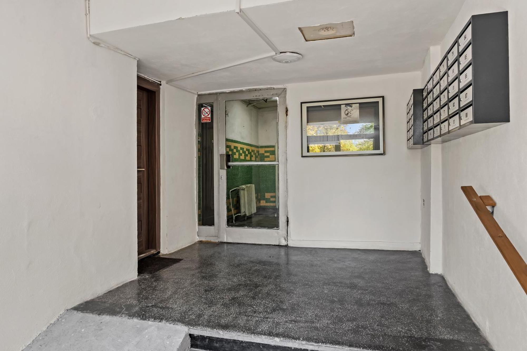 Garsoniera De Lux Si Eleganta Drumul Taberei Bucareste Exterior foto